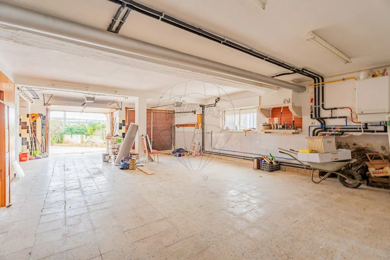 Moradia T6 para Arrendamento em Cacém e São Marcos Foto 7