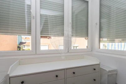 Apartamento T2 para Venda em Venteira