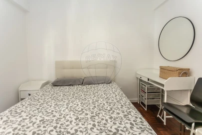 Apartamento T2 para Venda em Venteira