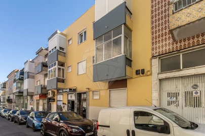 Apartamento T2 para Venda em Venteira