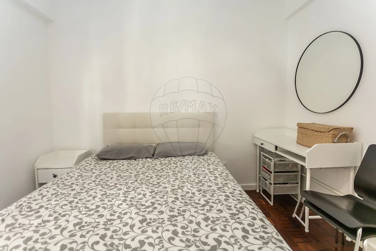Apartamento T2 para Venda em Venteira Foto 10