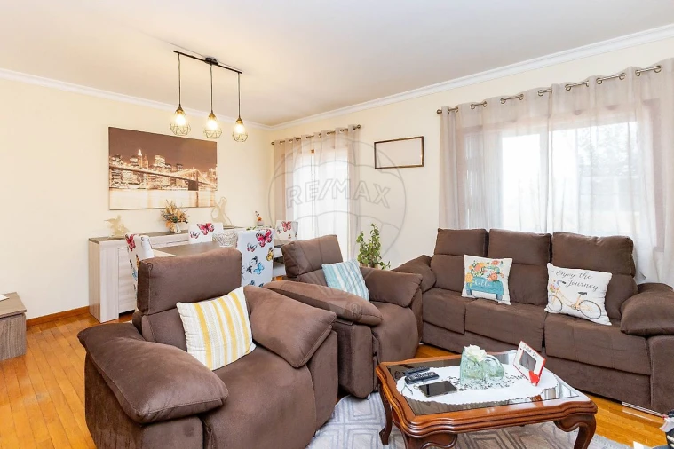 Apartamento T2 para Venda em Rio Tinto Foto 11