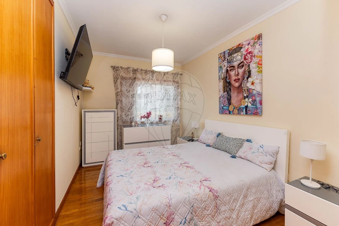 Apartamento T2 para Venda em Rio Tinto Foto 16