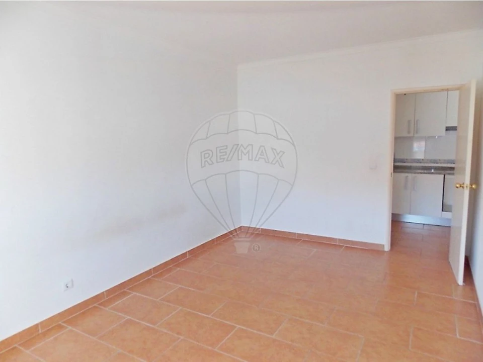 Apartamento T1 para Venda em Alto do Seixalinho, Santo André e Verderena Foto 6