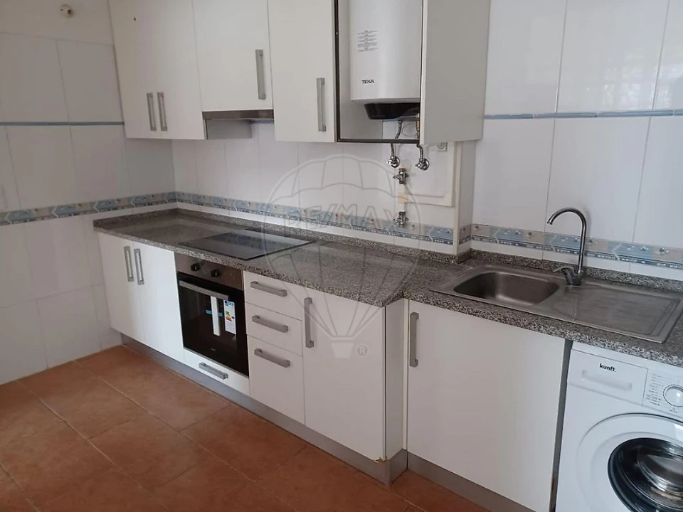 Apartamento T1 para Venda em Alto do Seixalinho, Santo André e Verderena Foto 8