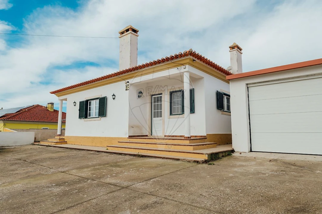 Moradia T3 para Venda em Azueira e Sobral da Abelheira Foto 5