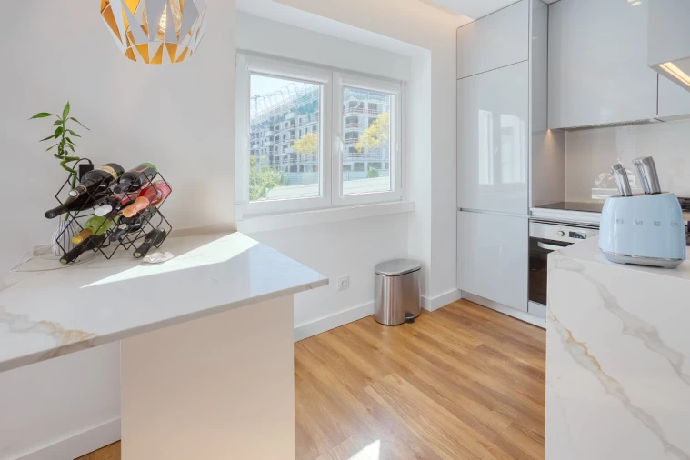 Apartamento T1 para Venda em Benfica Foto 9