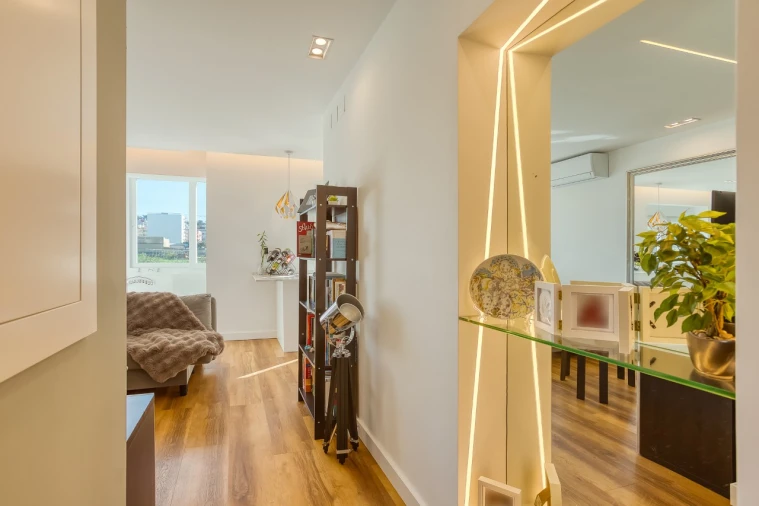Apartamento T1 para Venda em Benfica Foto 6