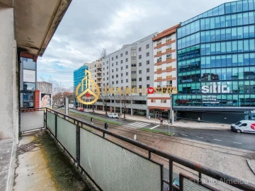 Prédio para Venda em Mafamude e Vilar do Paraíso