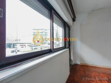 Prédio para Venda em Mafamude e Vilar do Paraíso