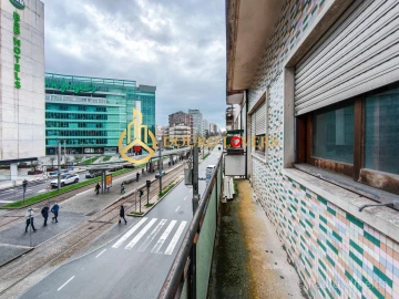 Prédio para Venda em Mafamude e Vilar do Paraíso