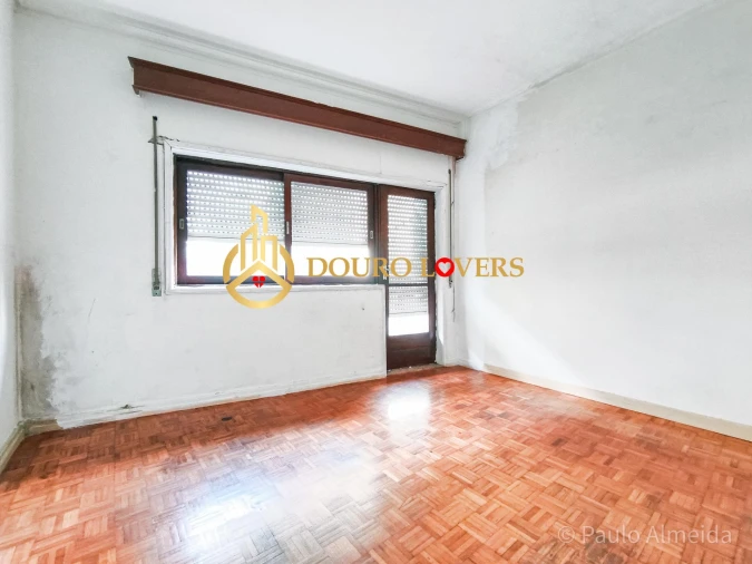 Prédio para Venda em Mafamude e Vilar do Paraíso Foto 17