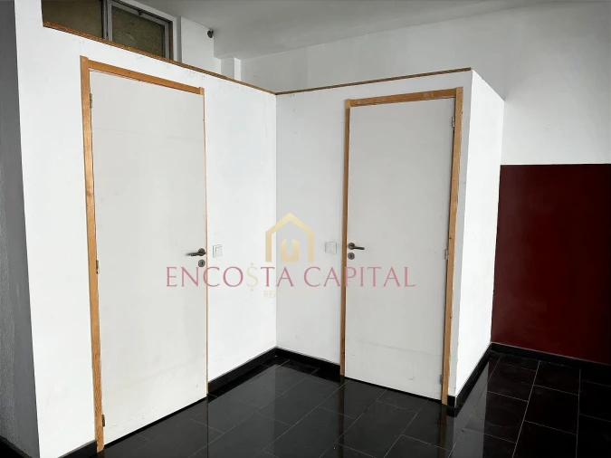 Escritório para Venda em Mina de Água Foto 5