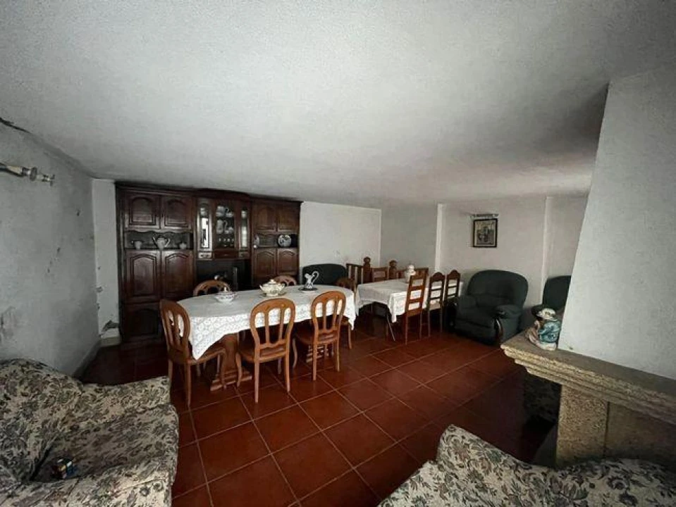 Moradia T2 para Venda em Oliveira, São Paio e São Sebastião Foto 13