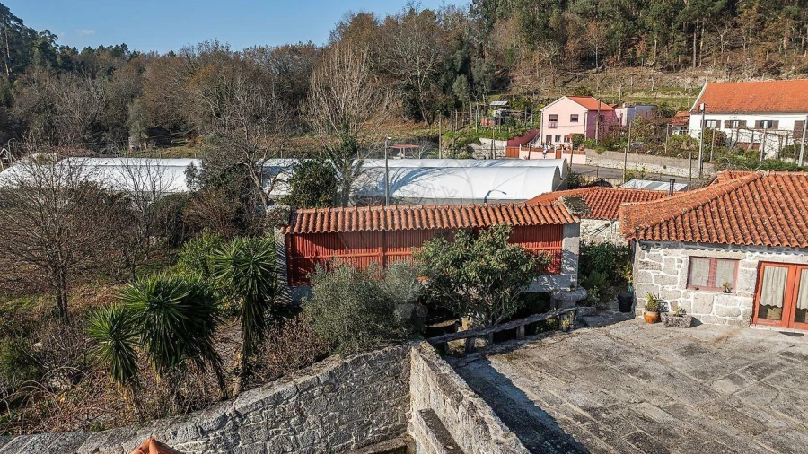 Moradia T4 para Venda em Ribeiros Foto 50