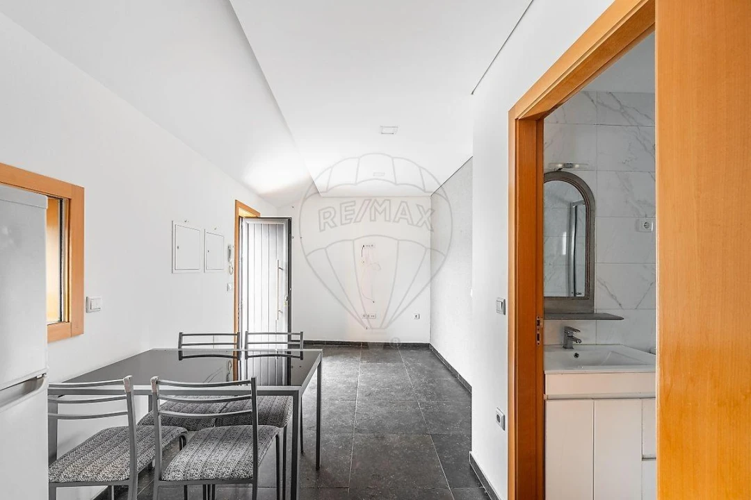 Moradia T3 para Venda em Fermentões Foto 2