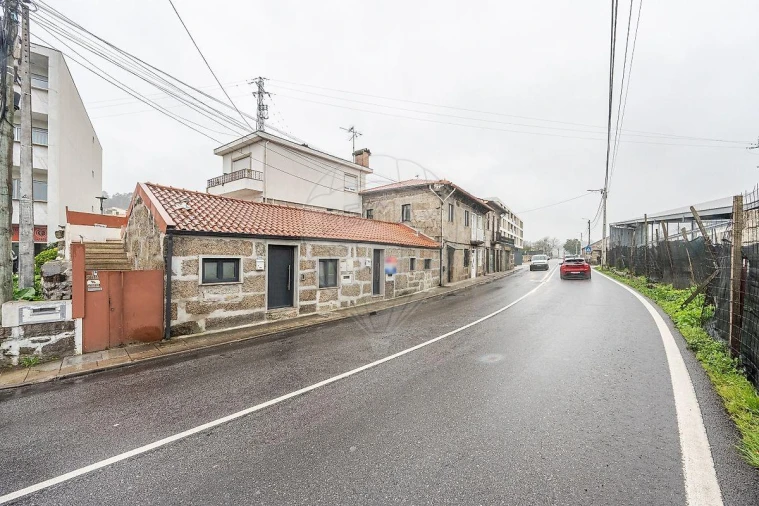 Moradia T3 para Venda em Fermentões Foto 26