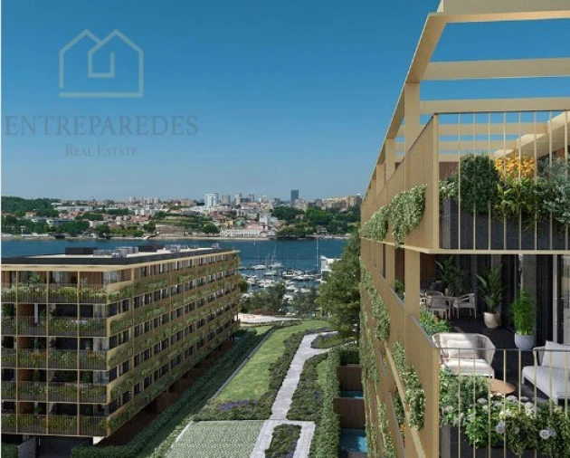 Apartamento T4 para Venda em Santa Marinha e São Pedro da Afurada Foto 3