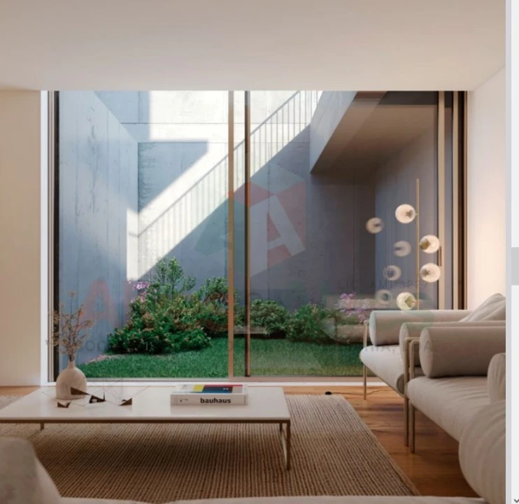 Moradia T3 para Venda em Arcozelo Foto 1