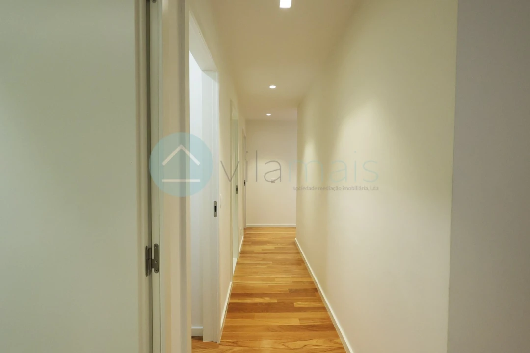 Apartamento T3 para Venda em Vila Nova da Telha Foto 1