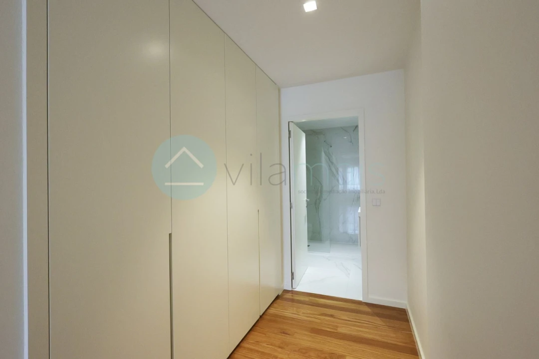 Apartamento T3 para Venda em Vila Nova da Telha Foto 14