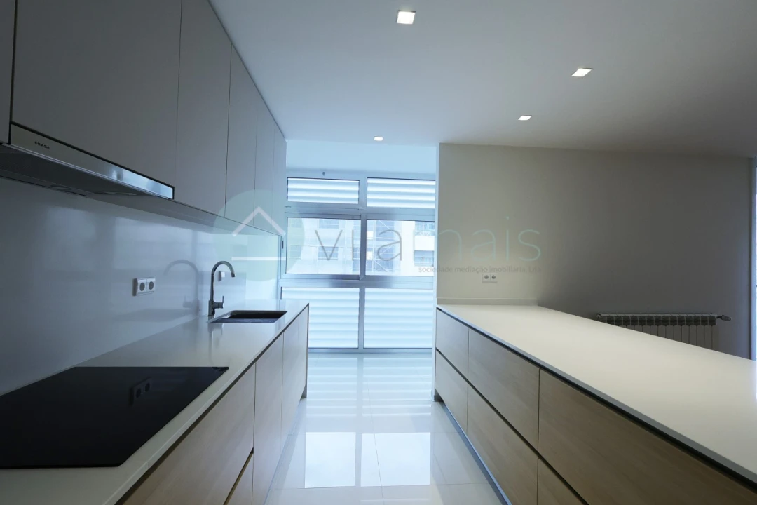 Apartamento T3 para Venda em Vila Nova da Telha Foto 39