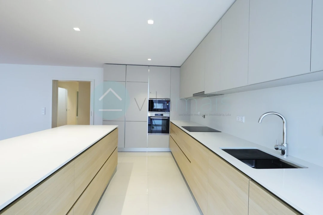 Apartamento T3 para Venda em Vila Nova da Telha Foto 40