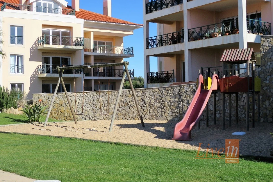 Apartamento T4 para Arrendamento em Ericeira Foto 44