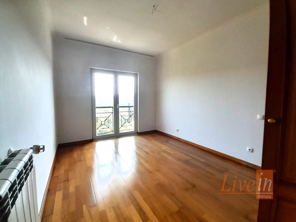 Apartamento T4 para Arrendamento em Ericeira Foto 20