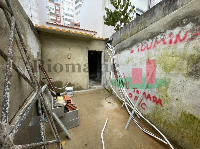 Moradia T3 para Venda em Marvila, Ribeira Santarém, São Salvador, São Nicolau Foto 26