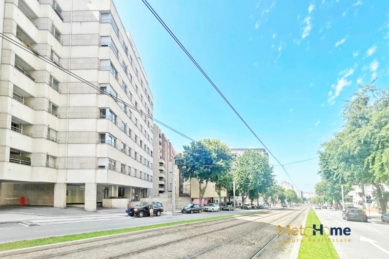 Apartamento T2 para Venda em Mafamude e Vilar do Paraíso