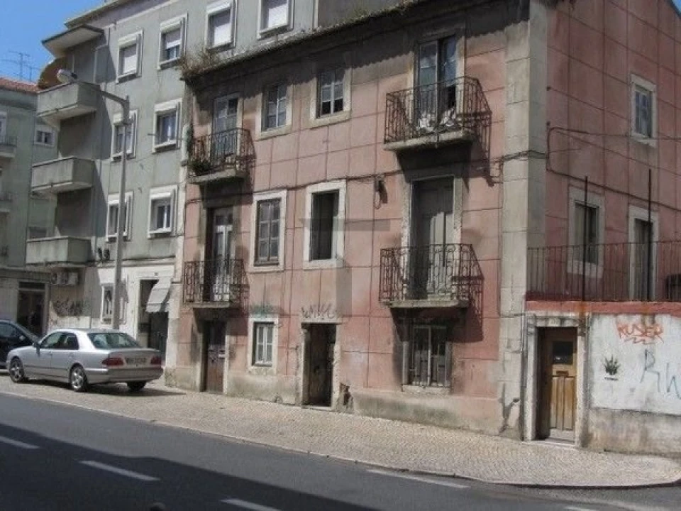 Prédio para Venda em Benfica Foto 1