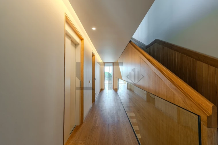 Moradia T5 para Venda em Cascais e Estoril Foto 31