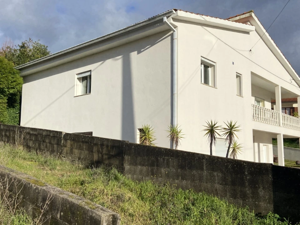 Moradia T4 para Venda em Vila Nova de Cerveira e Lovelhe Foto 27