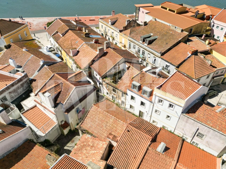 Prédio para Venda em Seixal, Arrentela e Aldeia de Paio Pires Foto 8