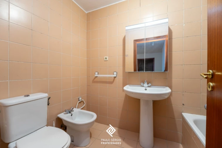 Apartamento T3 para Venda em Avintes Foto 11