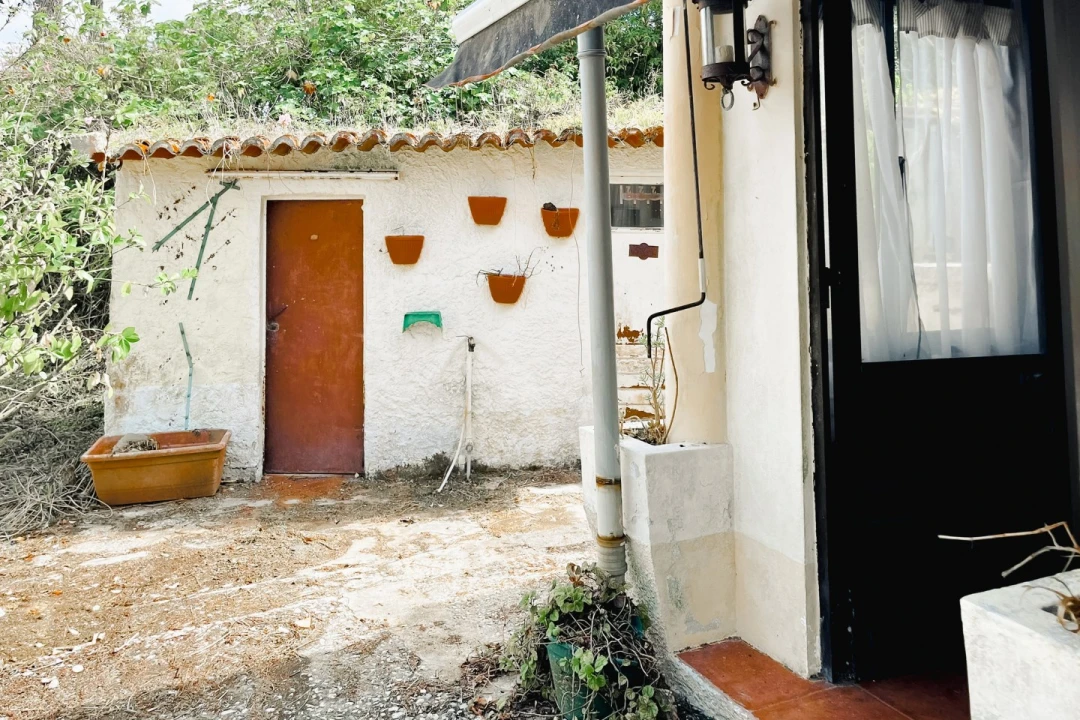 Moradia T2 para Venda em Colares Foto 13