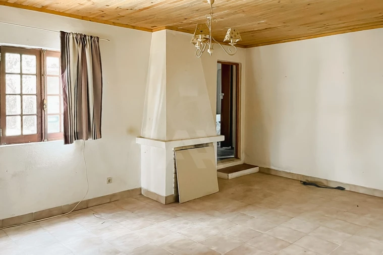 Moradia T2 para Venda em Colares Foto 3