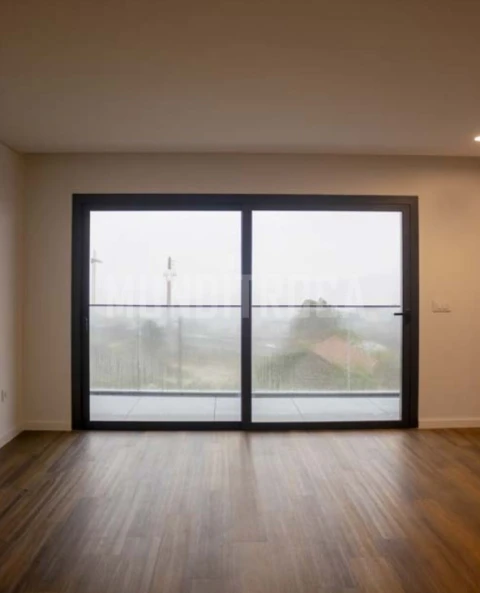 Apartamento T2 para Venda em Ferreiros e Gondizalves