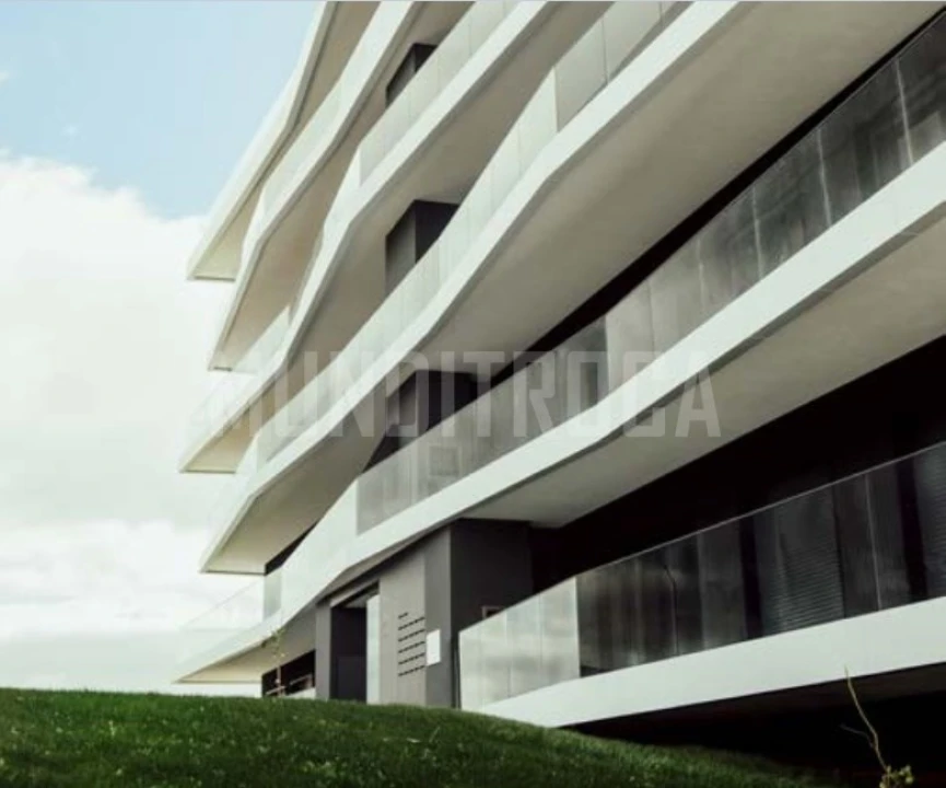 Apartamento T1 para Venda em Ferreiros e Gondizalves Foto 2