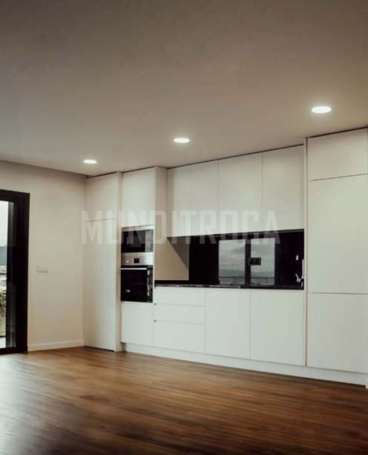 Apartamento T1 para Venda em Ferreiros e Gondizalves Foto 5