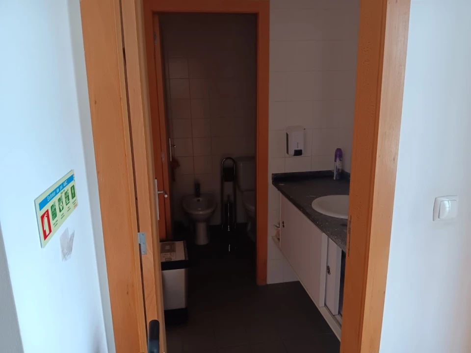 Escritório para Arrendamento em Moreira Foto 4