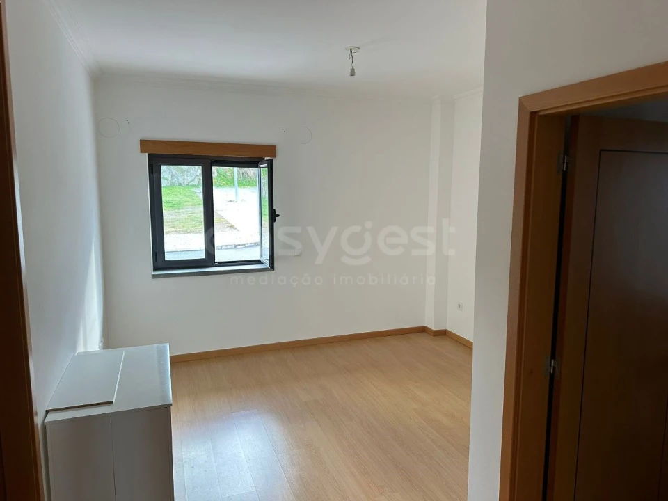 Apartamento T2 para Venda em Castelo Branco Foto 7