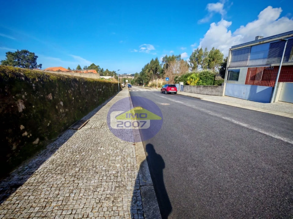 Terreno para Venda em Serzedo e Perosinho Foto 7