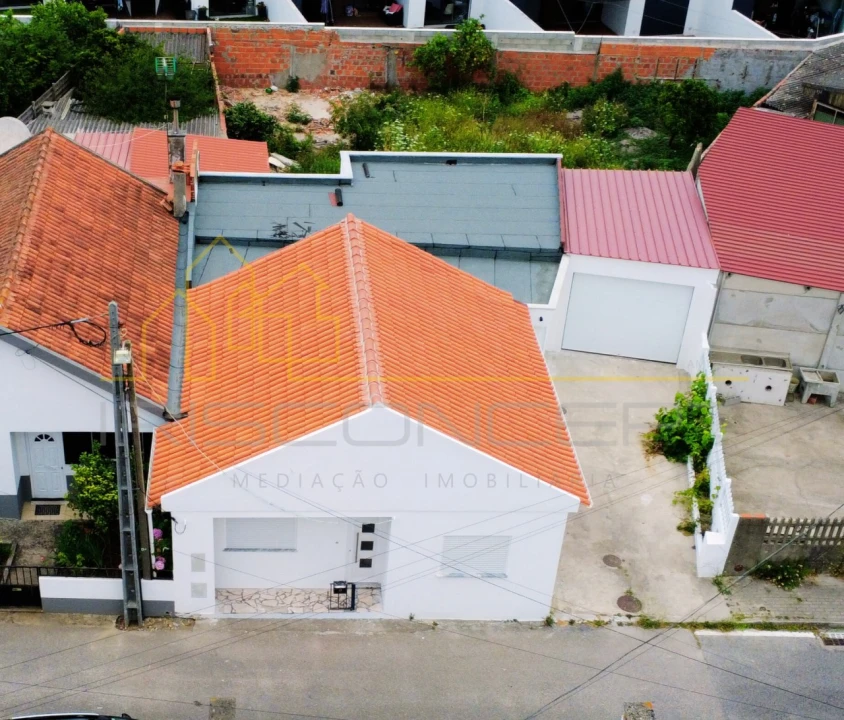 Moradia T4 para Venda em Marinha Grande Foto 4