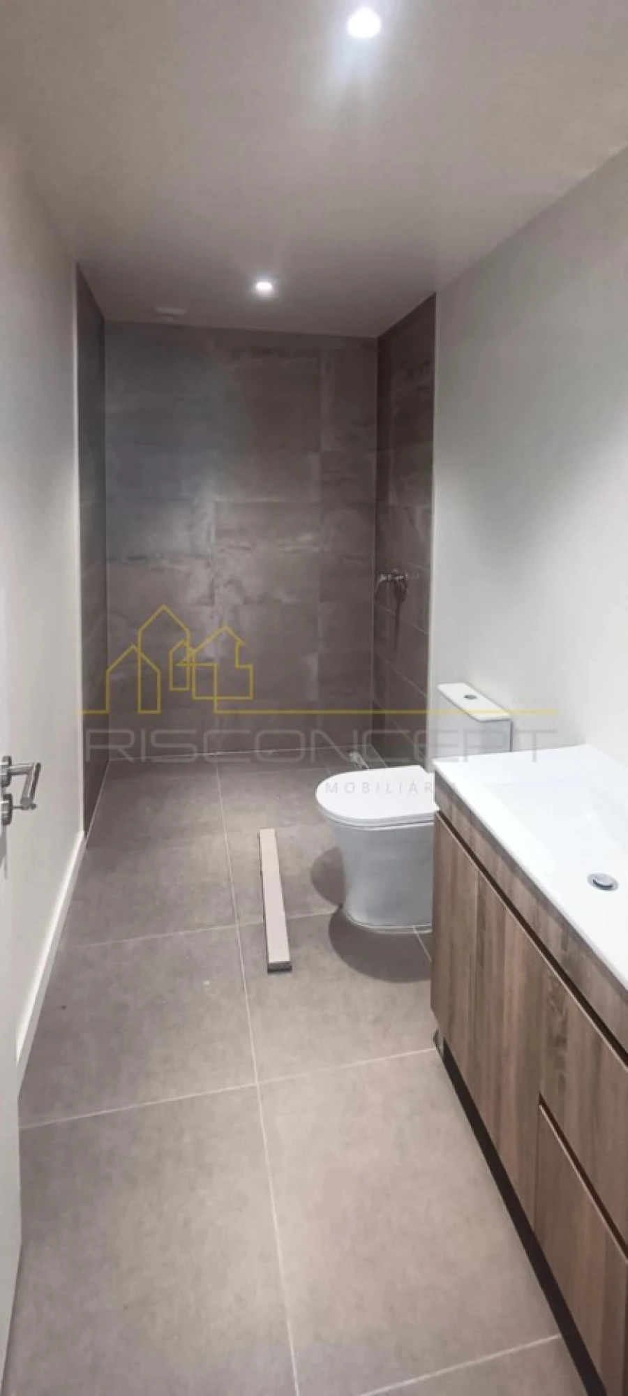 Moradia T4 para Venda em Marinha Grande Foto 23