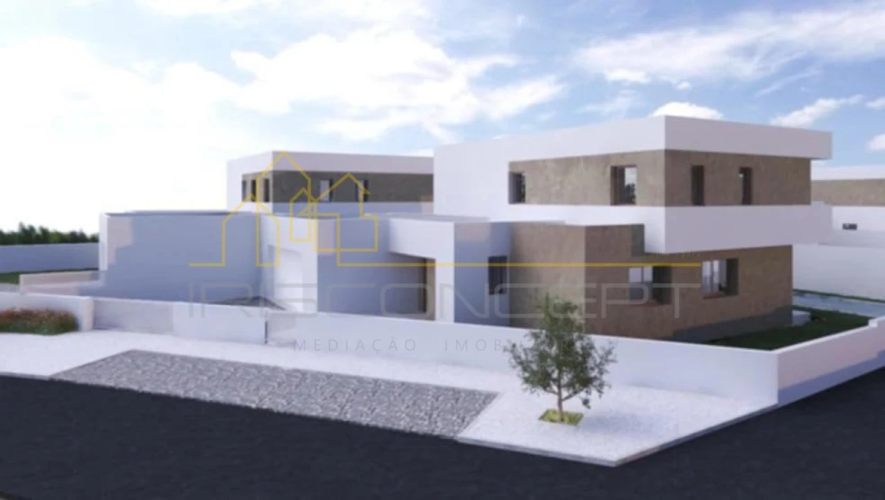 Moradia T3 para Venda em Batalha Foto 16