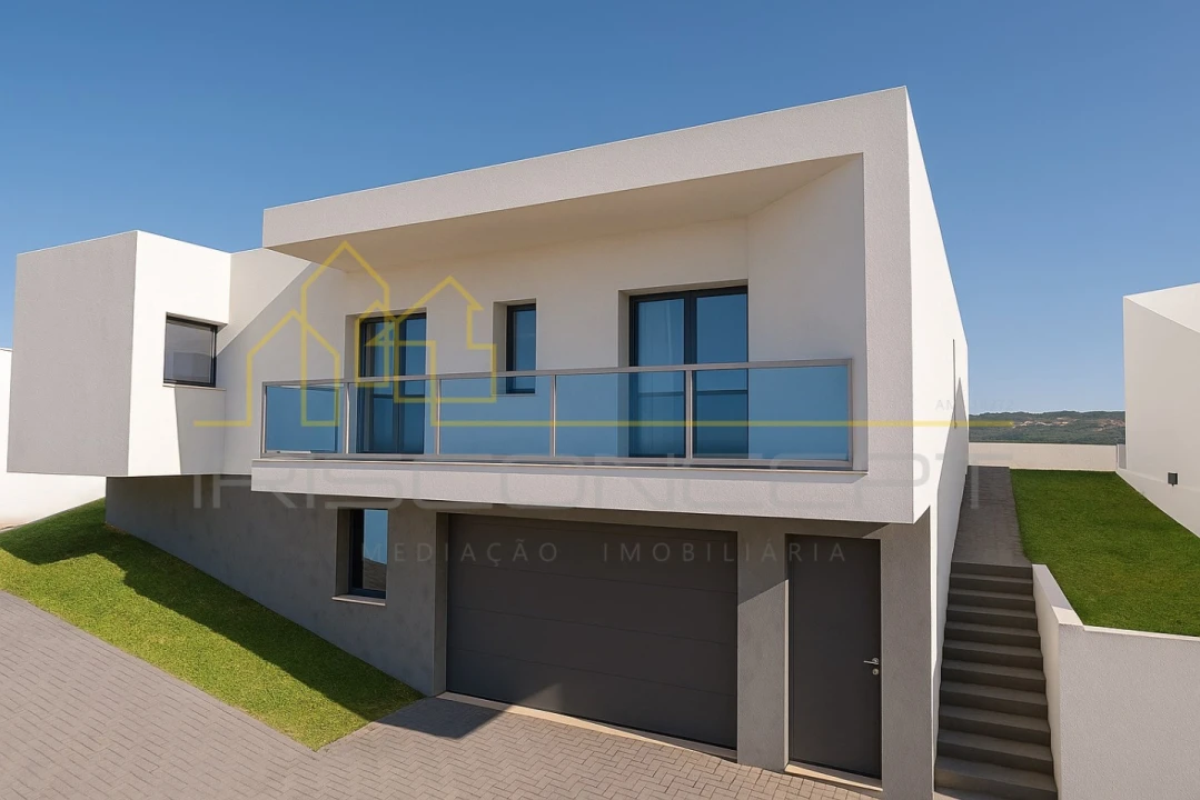 Moradia T3 para Venda em Leiria, Pousos, Barreira e Cortes Foto 3