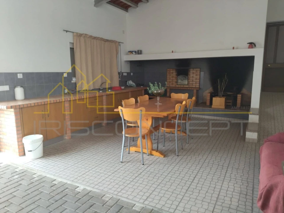 Moradia T5 para Venda em Maceira Foto 35