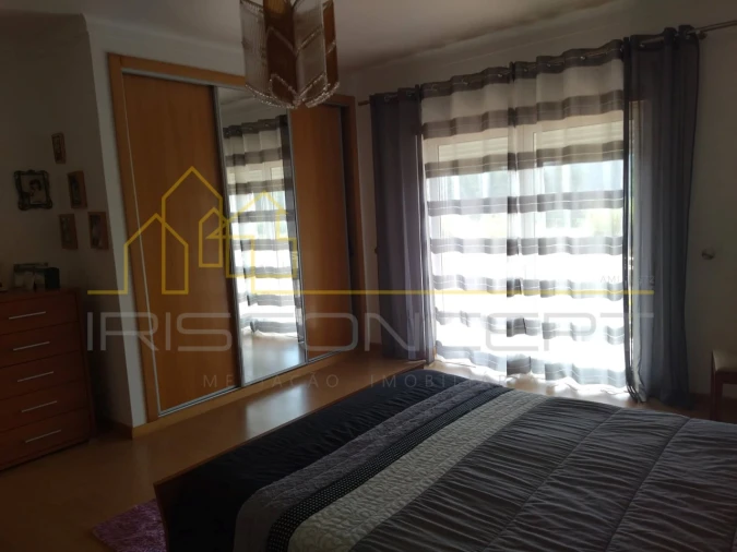 Moradia T5 para Venda em Maceira Foto 14